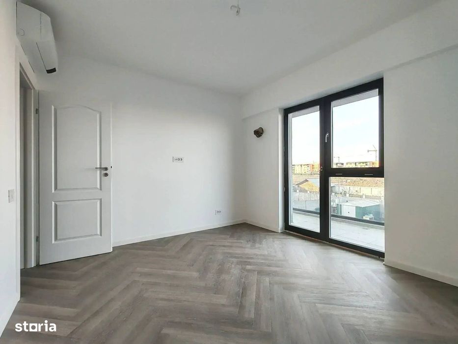 3 Camere Apartament nZEB Panouri Fotovoltaice / Geam Baie / Finalizat