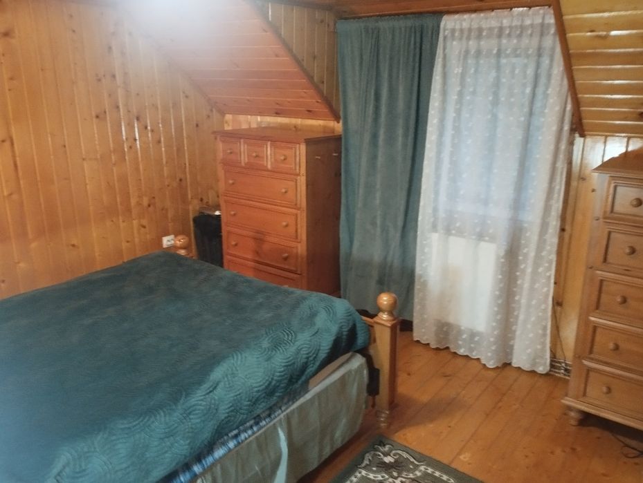 De vânzare , proprietate, în zonă montană