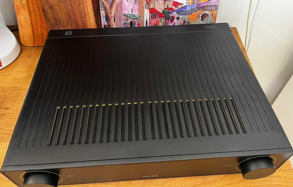 Amplificator integrat Arcam Radia A5