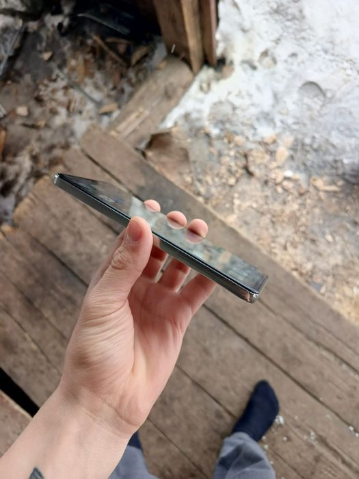 Продам телефон Redmi Note 11 Pro 5G