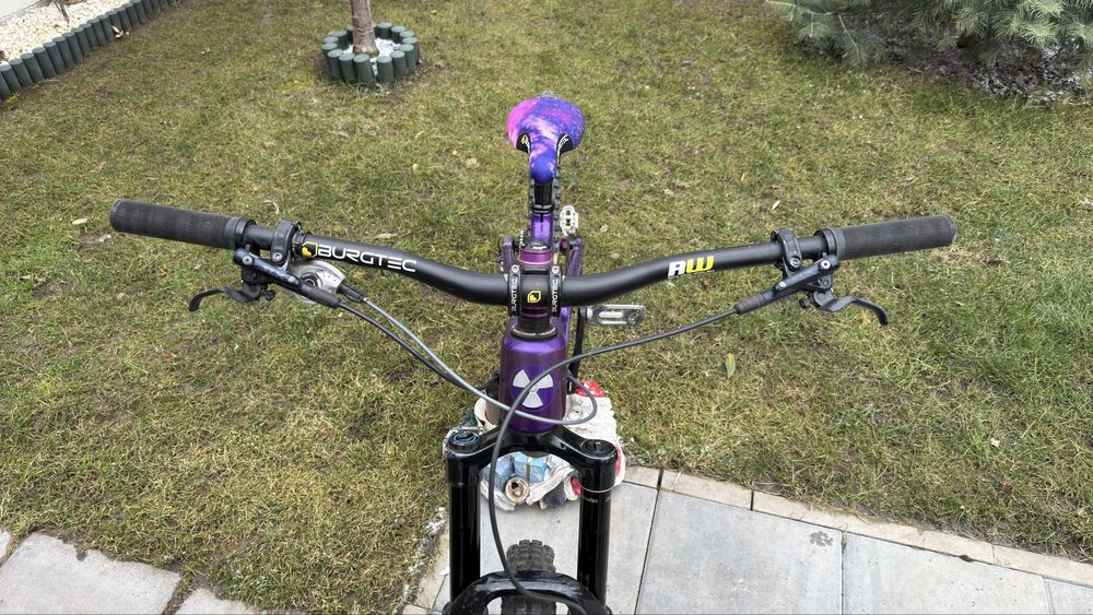 Nukeproof mega 297 carbon fast edition