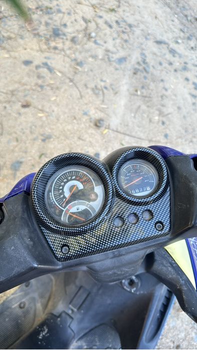 Vand 2 scutere Yamaha aerox!!