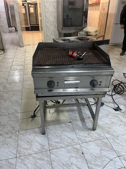 Разпродажба професионална  кухня / оборудване за хотелски ресторант