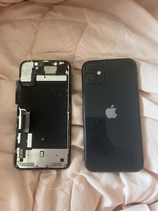 iPhone 11 , на запчасти
