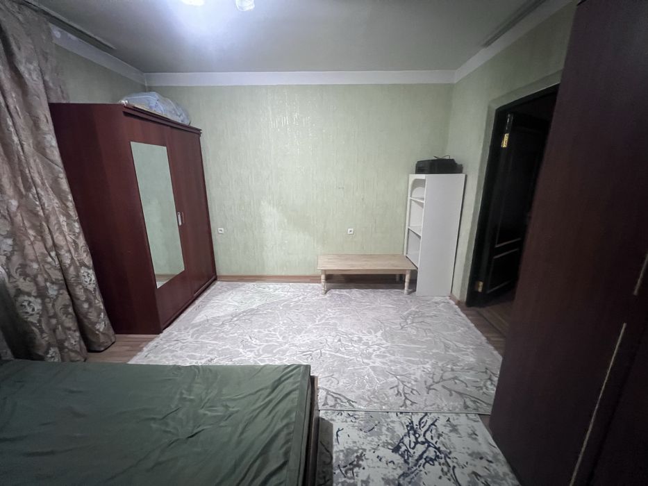 Qizlarga kv Vuzgorodok,  Beruniy Metro yosh oila bilan birga turishga