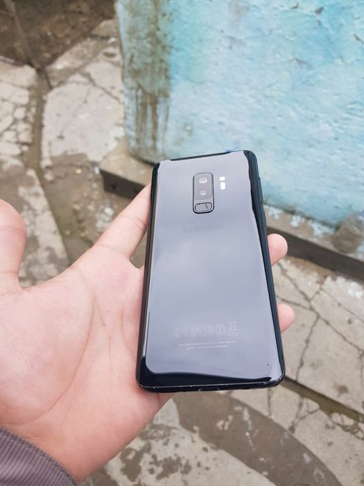 Samsung s9+ ideal