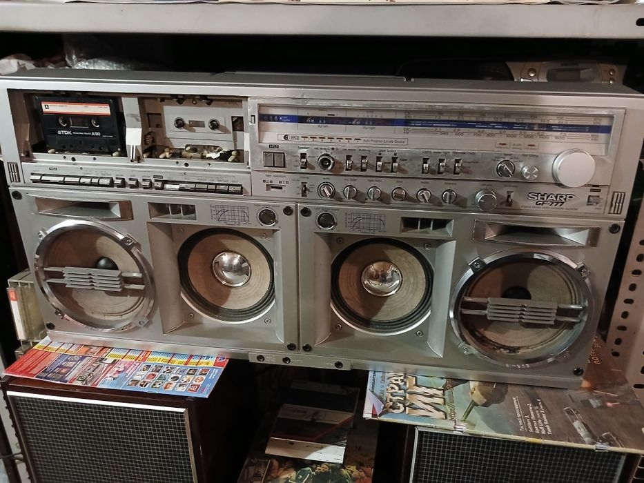 Магнитофон Sharp 777