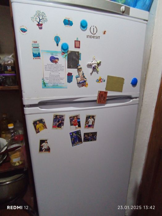 Продам холодильник