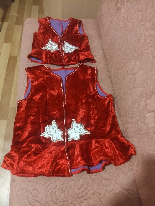 Детский бөрік с жилеткой