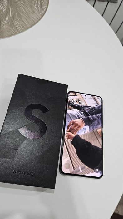 samsung s22+ 256