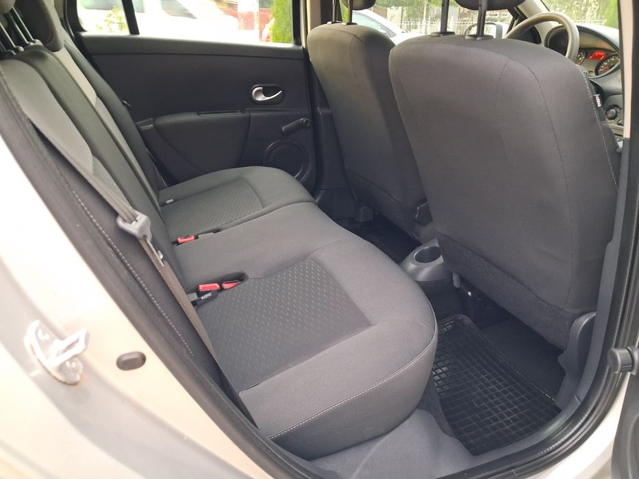 Renault clio 1,2 benzina 2010