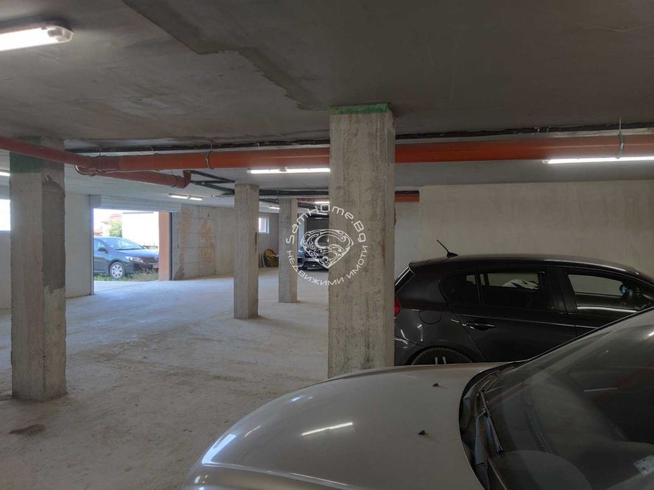 Дава се под наем Гараж / Паркомясто в Варна, Възраждане 3 - 16 кв.м за 55 € - Снимка #1