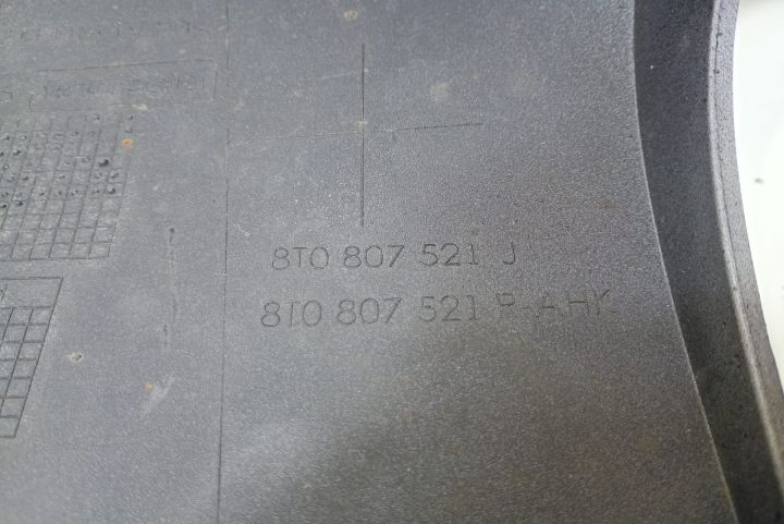 Fusta Spoiler / Difuzor fagure 8T0807521J Audi A5 8T (facelift) seria