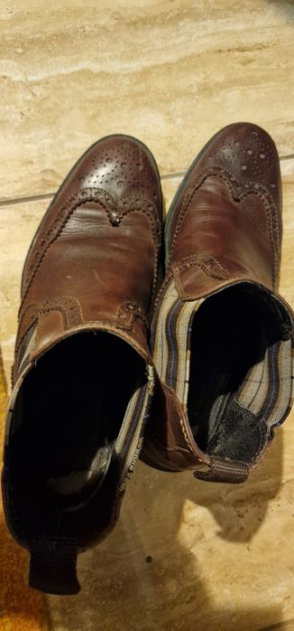 Pantofi Ciocate piele vechi dar fara defecte