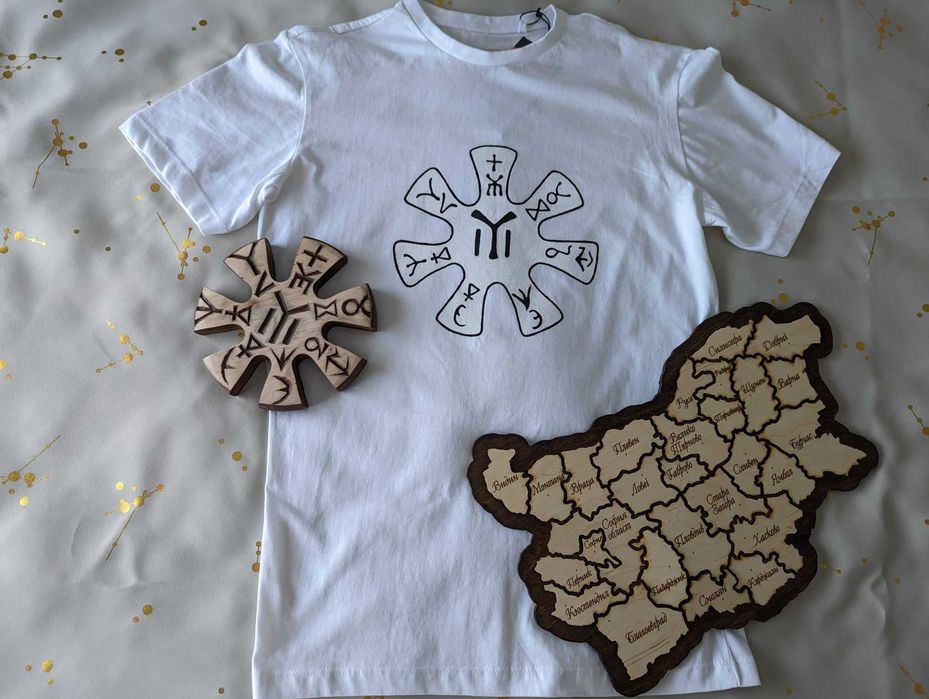 Ръчно рисувана тениска с Розетата от Плиска