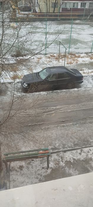 Мерседес Бенс  кабан