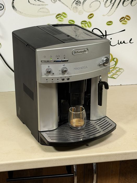 Кафемашина кафе автомат delonghi magnifica с гаранция