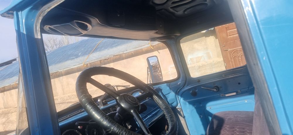 Зил самосвал квадрат