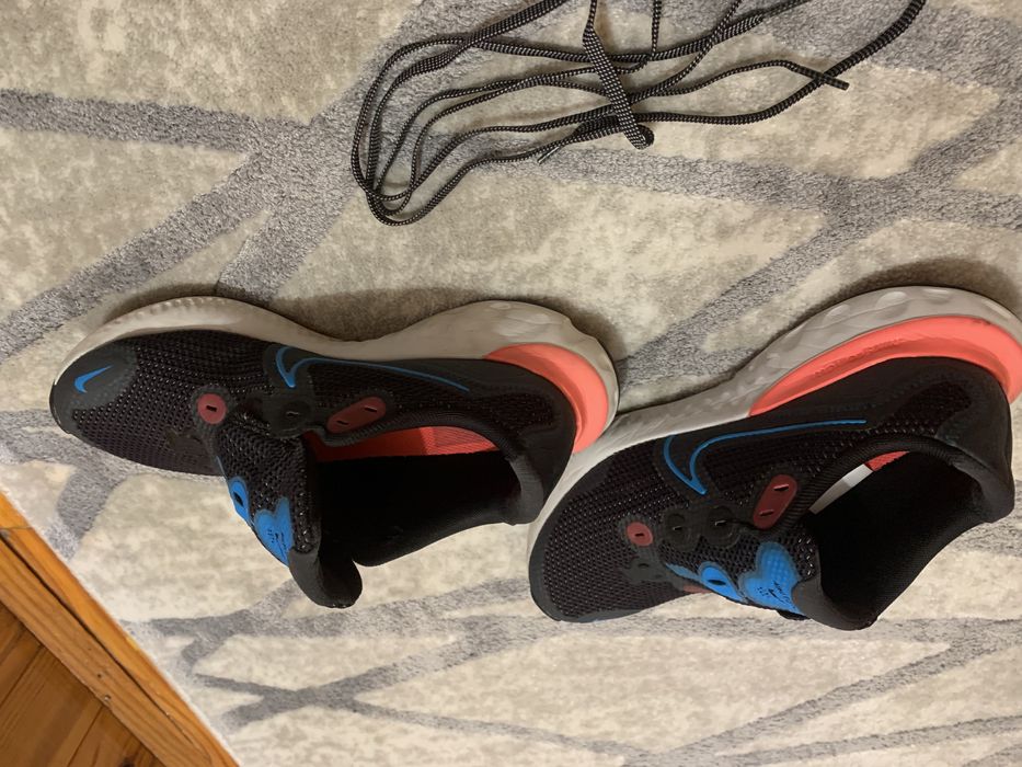 Мъжки маратонки-без забележки