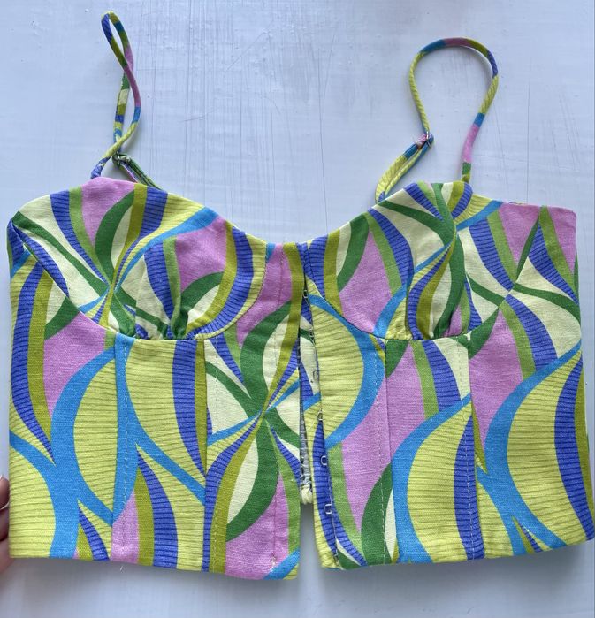 Яркий топ бенда ZARA