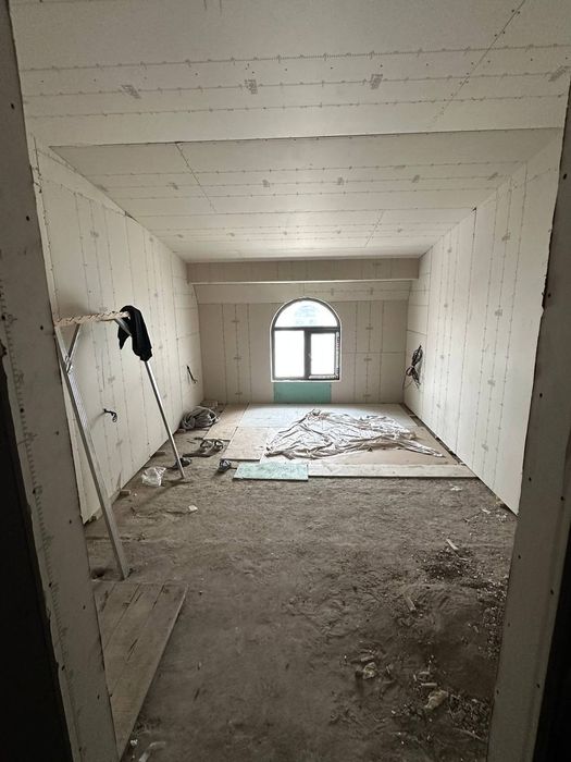 Srochna!!! Dupleks 5 xona Keles  betonka zamona roparasida yo'l yuzida