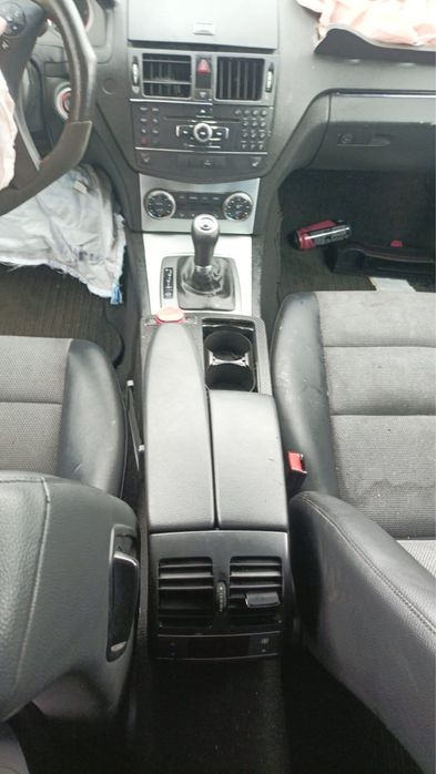 Mercedes C320 на части