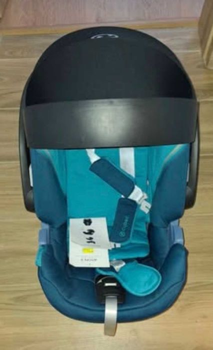 Cybex Aton 5 Стол/кошница за кола за новородено