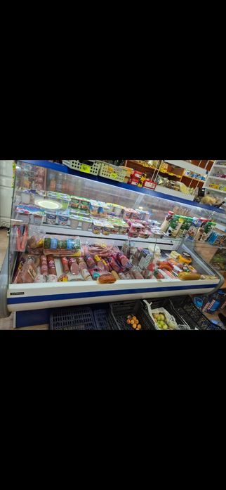 Продам витринный холодильник б/у