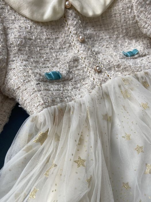 Продам твидовое платье для девочки