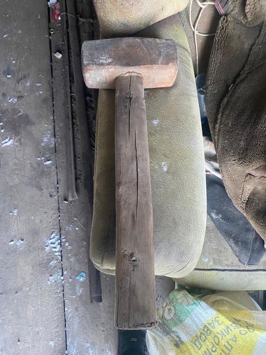 Продам топор и кувалду советские