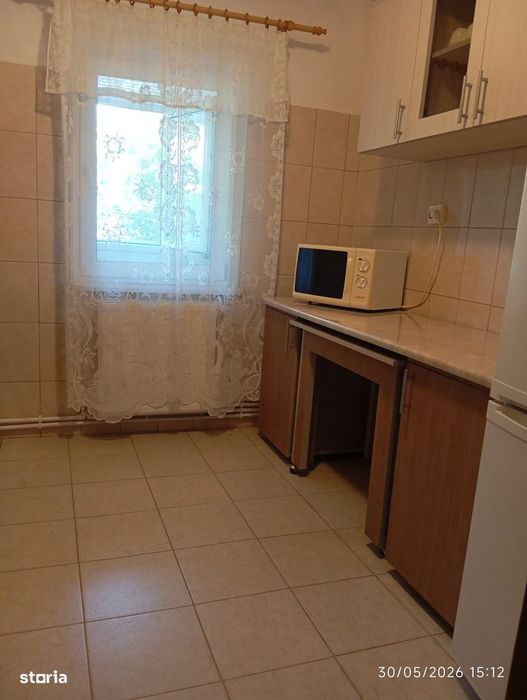 Apartament 2 camere, Rovine, balcon și debara