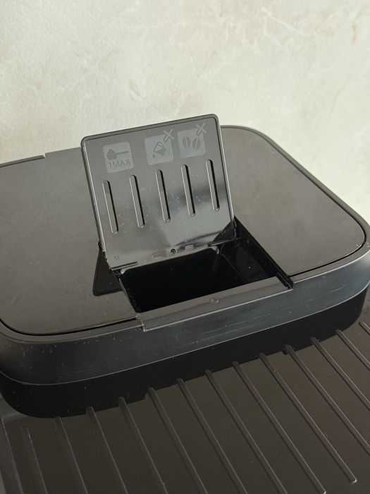 Кафеавтомат Delonghi Magnifica Evo ECAM290.61.SB