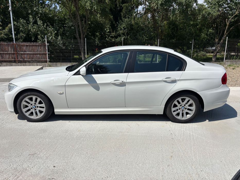 BMW 3 Series 2010 — imagine 4