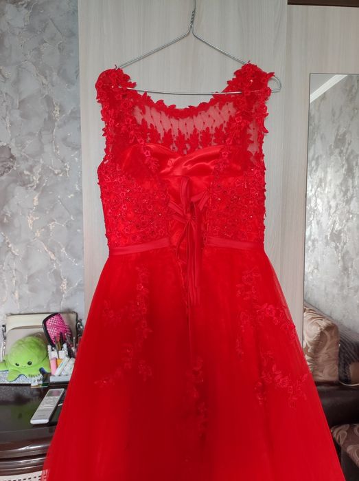 Платье с корсетом