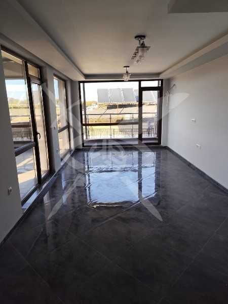 Двустаен апартамент в Китен 96605