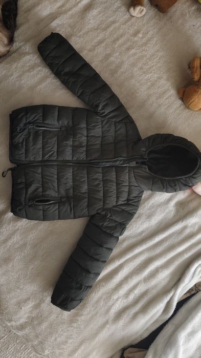 Детская куртка на весну,осень