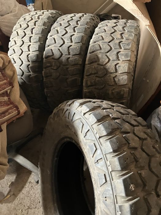 Шины внедорожник д15 комплект б/у