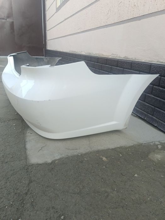 Задний бампер Равон р3