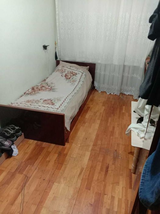 Бадамзар, 3/1/4 Кирпичный 77 серия не торец, два огорода+подвал