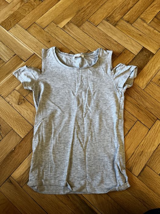 Тениска с открити рамене, размер XS