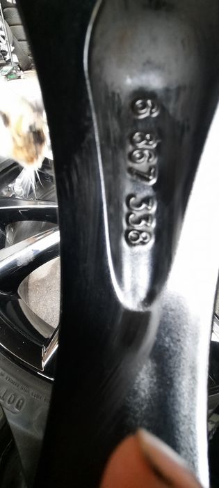 Оригинални BMW 5 G30,G31-18цола-5/112-с датчици