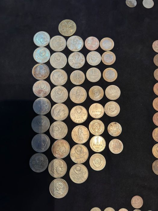 Продаю монеты антиквариат