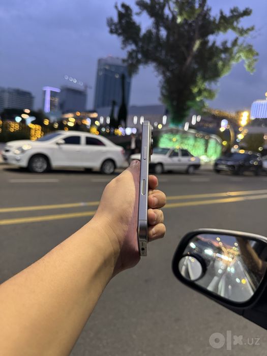 Iphone 16 pro NaturalTitan 90%