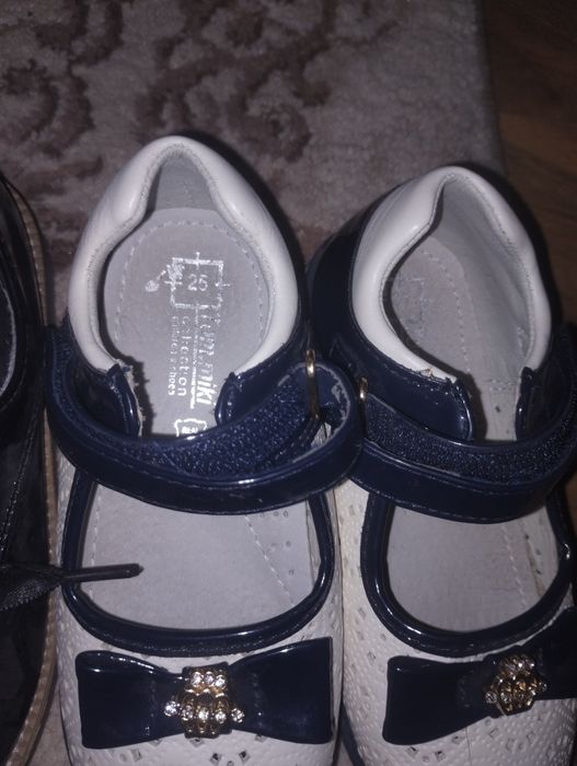 Papuci fetiță măr 26-28