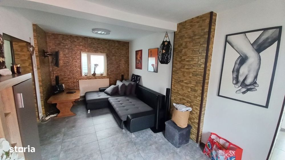 De vanzare casa cu toate utilitatile , 500 teren, Fagaras Narcisa