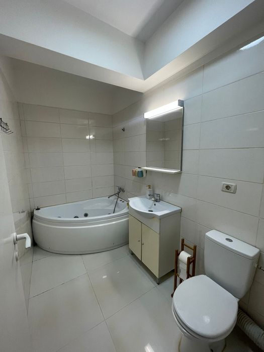 Închiriez apartament in regim hotelier zona Fundeni