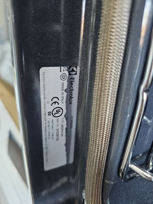 Фурна за вграждане ELECTROLUX