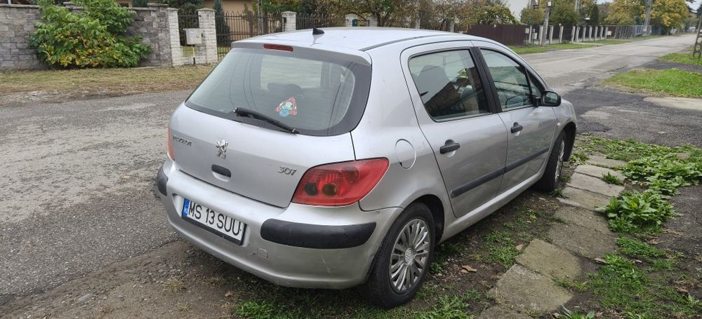 Peugeot 307, an 2001, 1.6 benzina