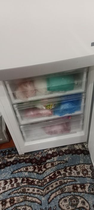 Продам холодильник