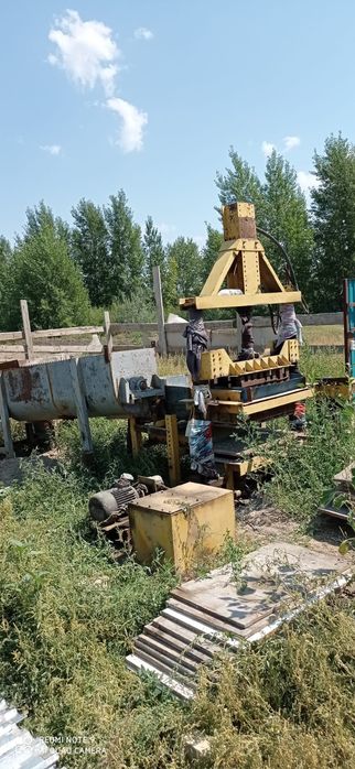 Станок продам пескаблок,